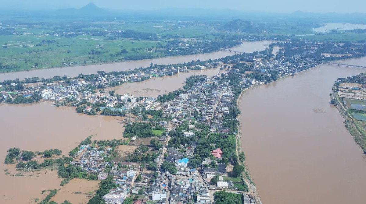 Odisha CM Naveen Patnaik conducts aerial survey of cyclone-hit areas