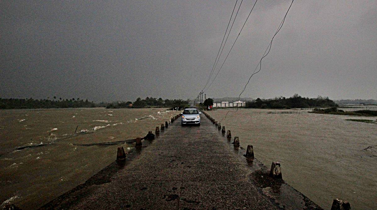 Odisha: Cyclone Titli triggers flash floods, naval choppers requisitioned