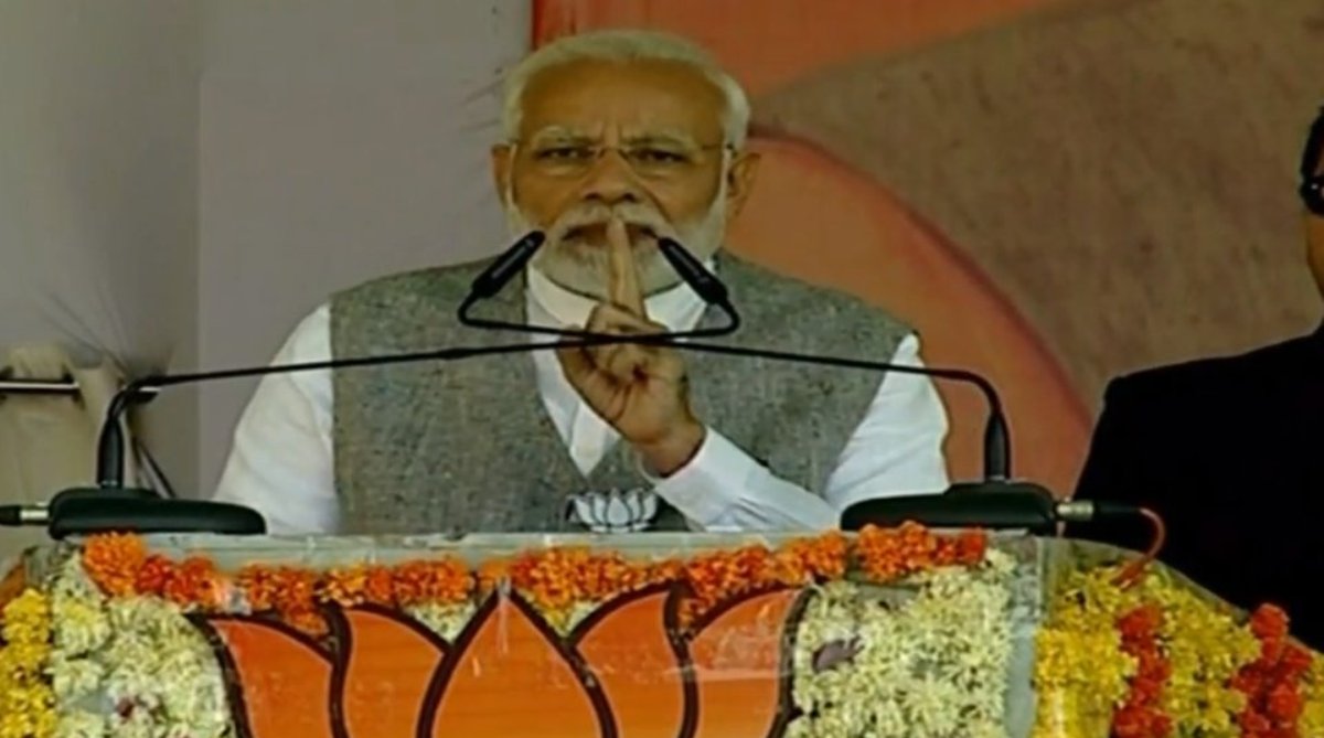 PM Modi slams Congress for mocking his mother