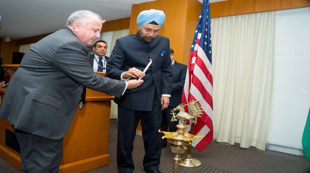 In a first, top Indian, US diplomats celebrate Diwali at State Department