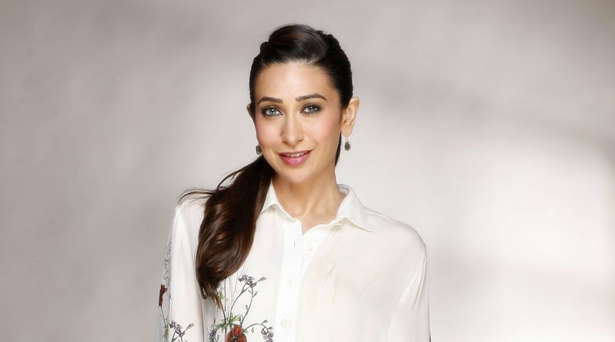 Karisma Kapoor goes on lunch with family