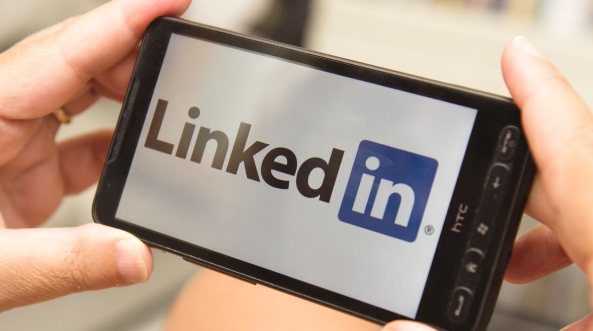 61% Indians wary of revealing salary to co-workers, friends: LinkedIn