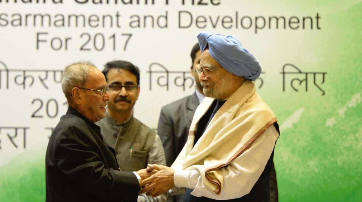 Manmohan cautions against argument that development requires restrictions on freedom