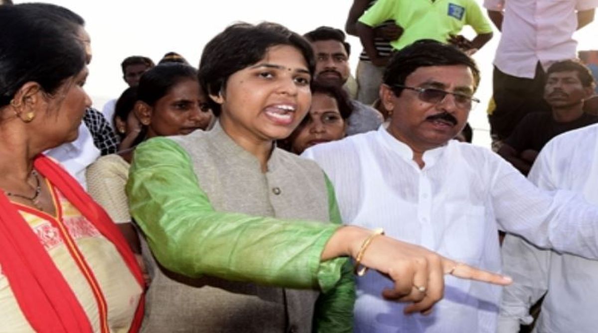 Trupti Desai headed to Sabarimala temple, stuck at Cochin airport as protesters block exit
