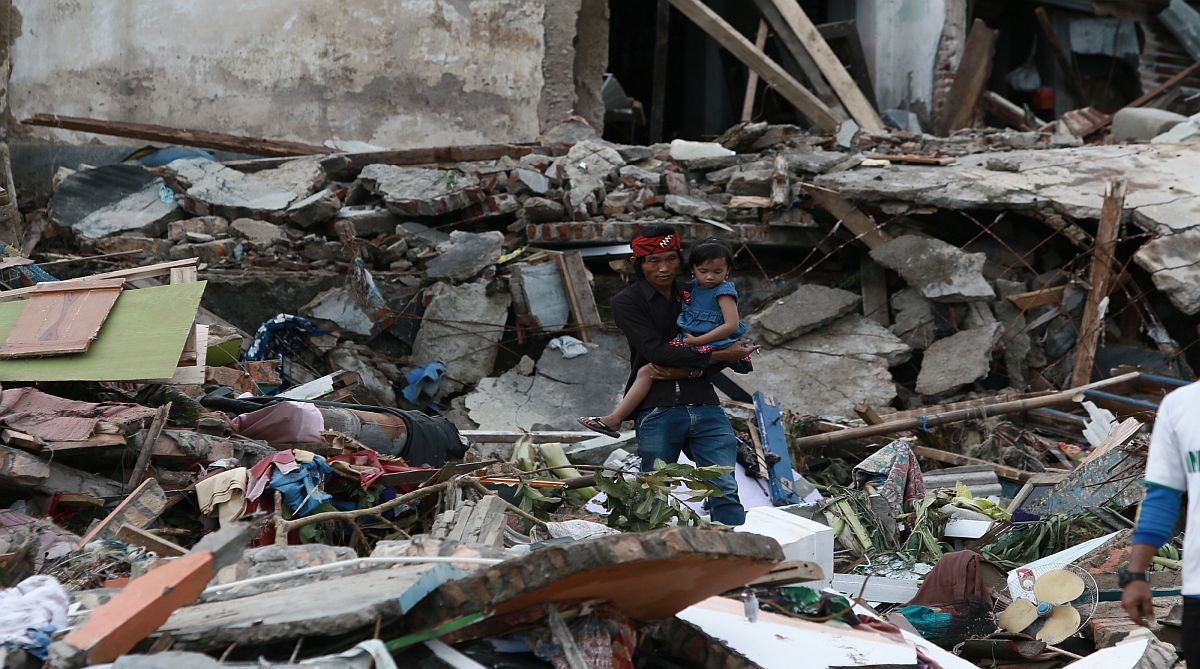 281 dead, over 1000 injured in Indonesian tsunami; India condoles loss of life
