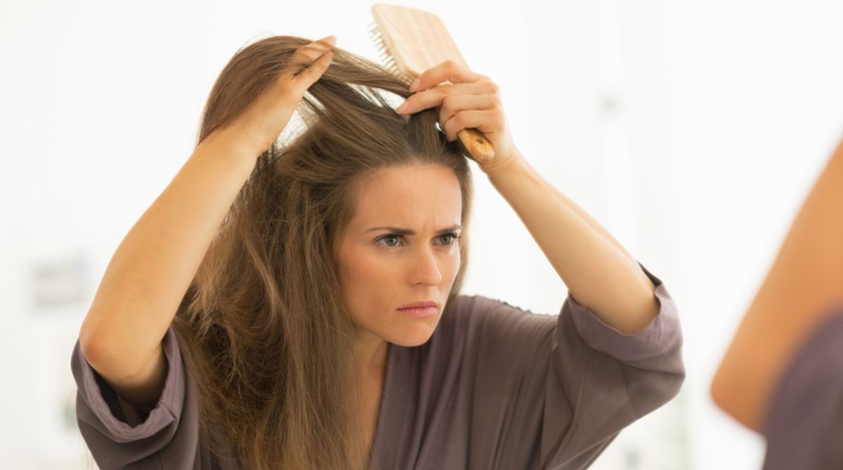 Effective natural ways to prevent dandruff