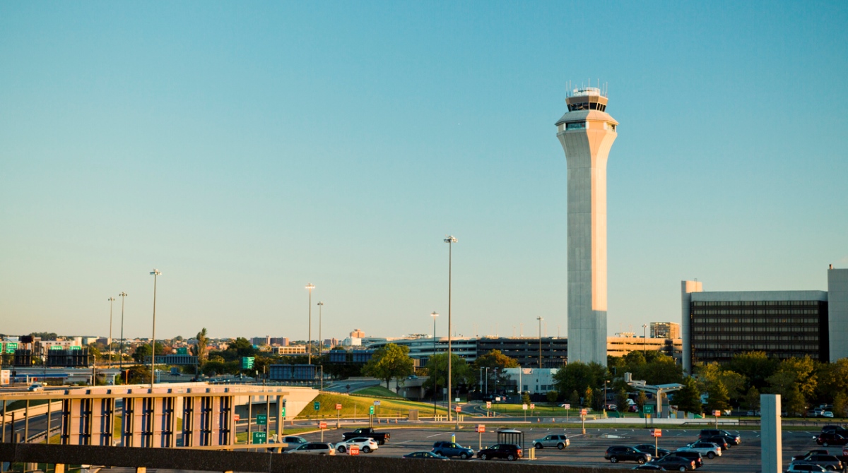 Drone sighting briefly disrupts major US airport