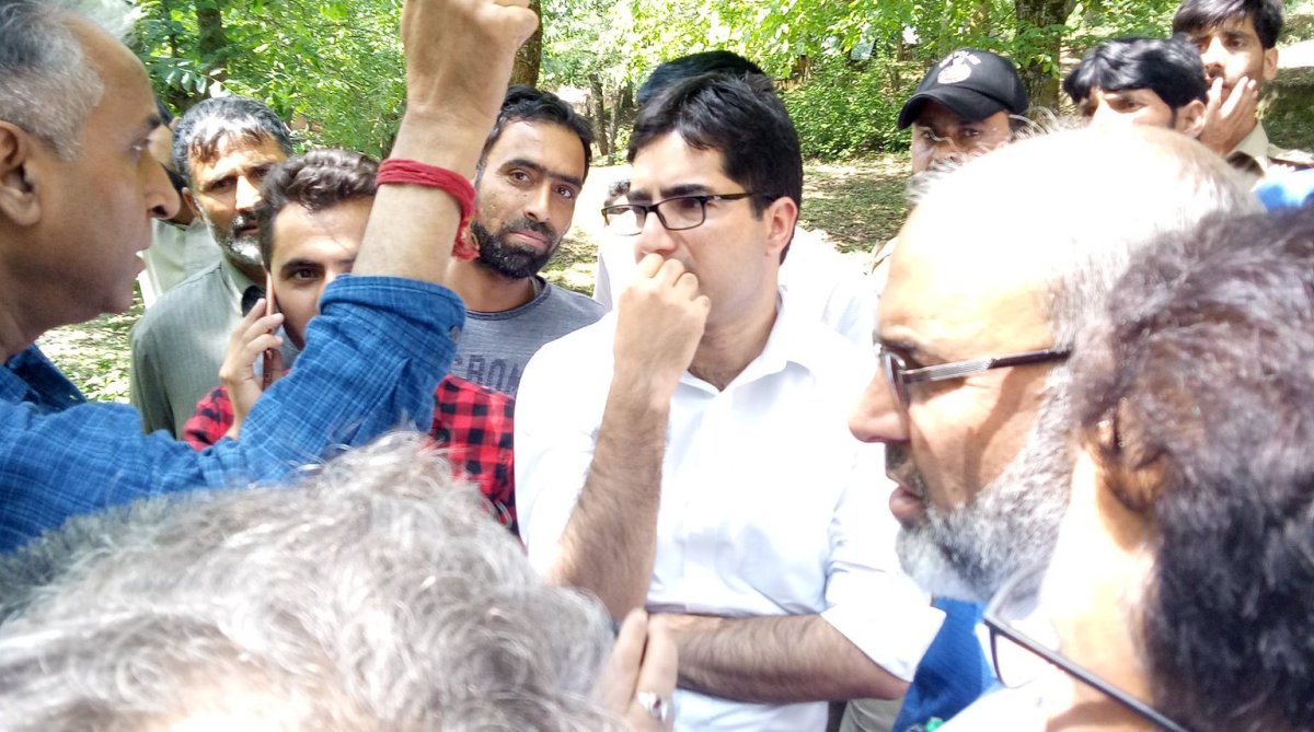IAS topper 2010 Shah Faesal resigns in protest of ‘unabated killings’ in Kashmir