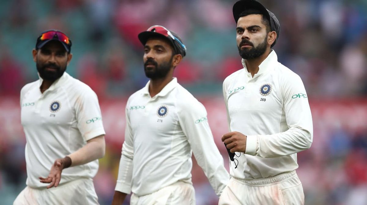 Bad light stops play in final session, Australia 236/6 against India