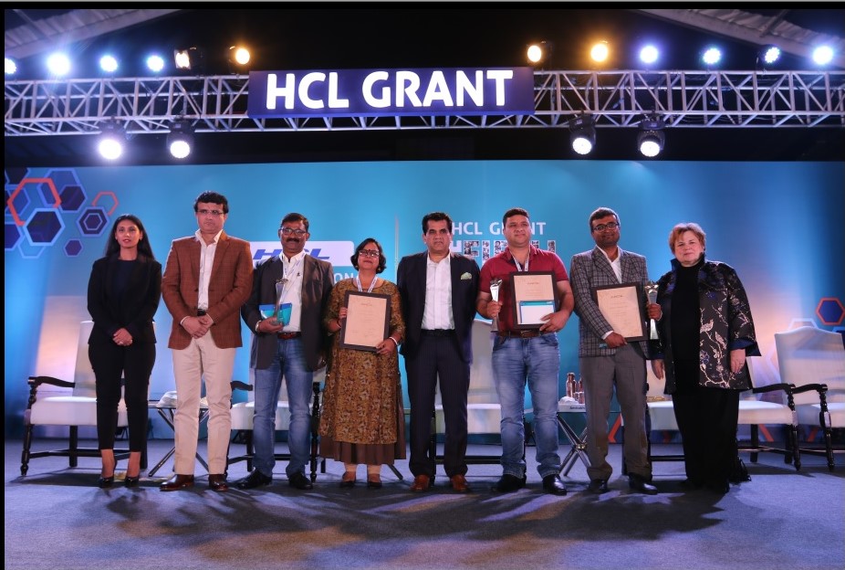 Sourav Ganguly, Amitabh Kant felicitate recipients of HCL Grant 2019