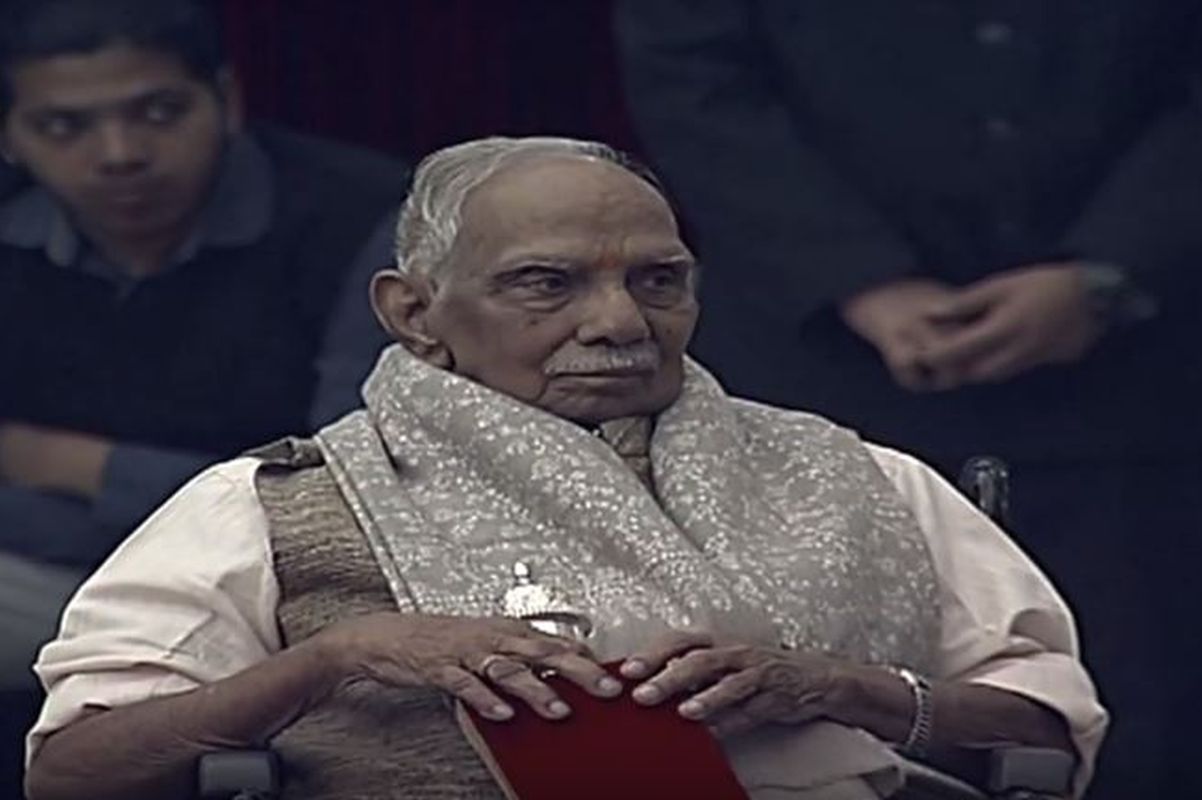 Ram Nath Kovind awards Gandhi Peace Prize from 2015 to 2018