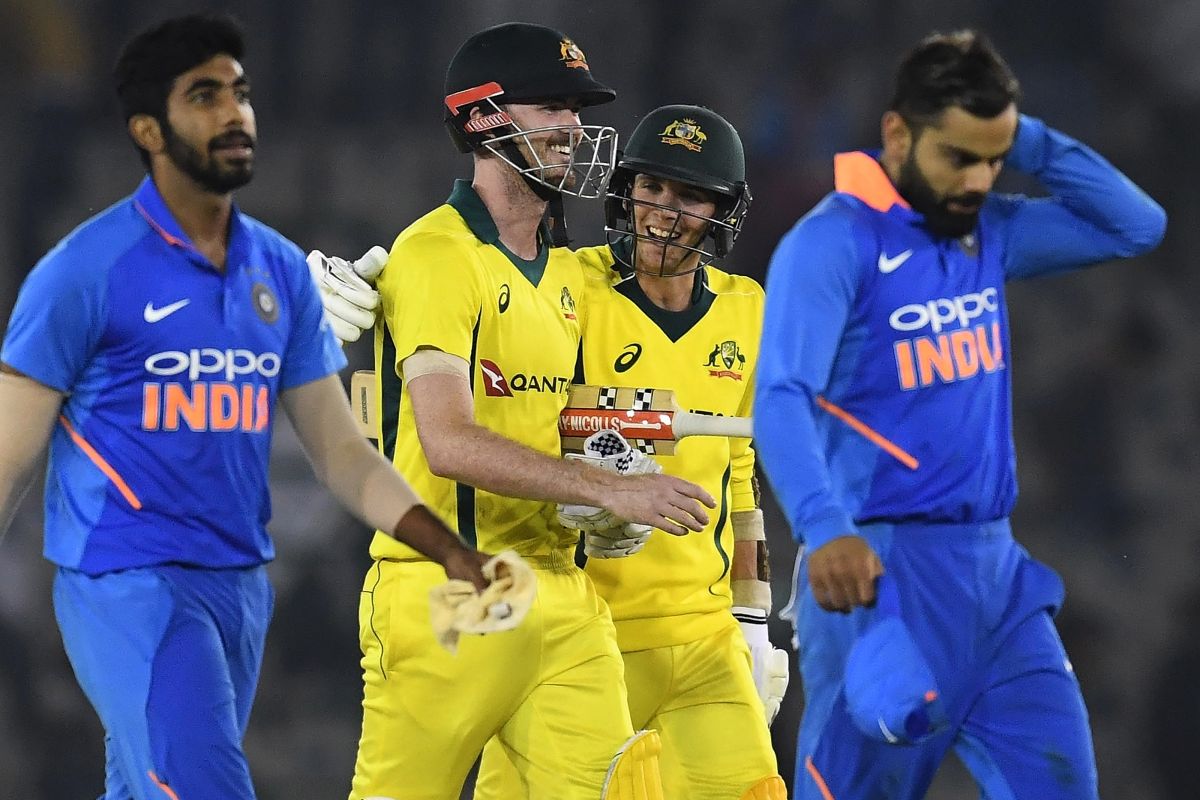 Australia beat India in 4th ODI, level series