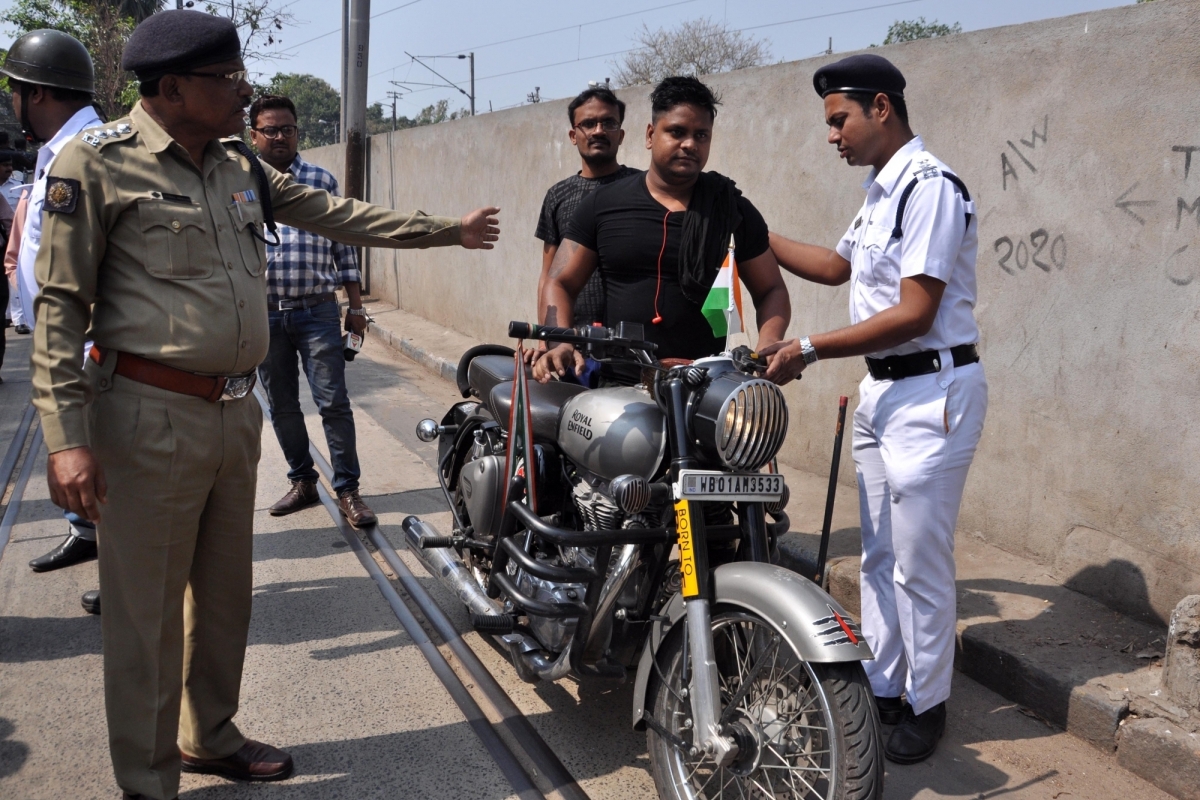 BJP bike rallies stopped by police in West Bengal