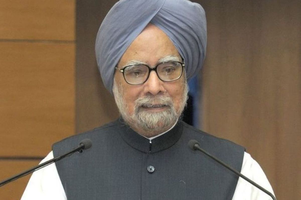 ‘All-round mismanagement’ by the Govt responsible for economic slowdown, says Former PM Manmohan Singh