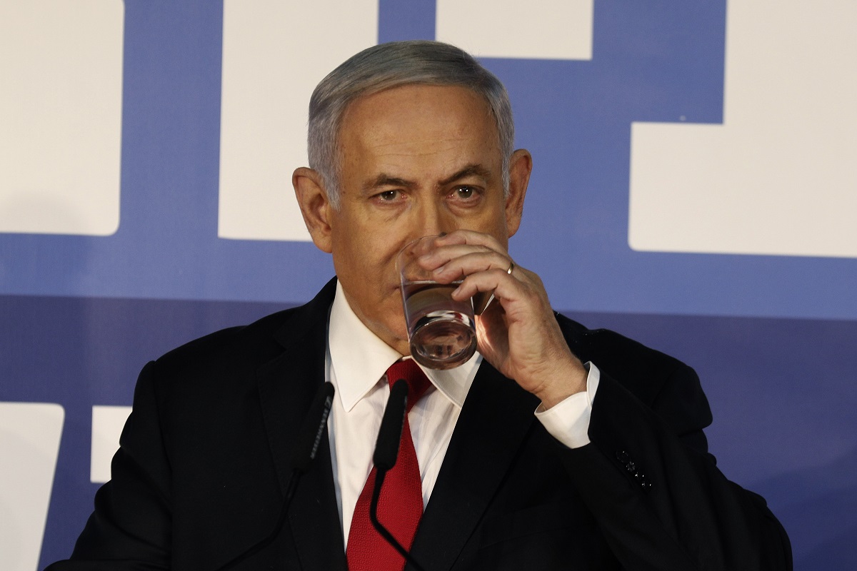 Netanyahu in the dock