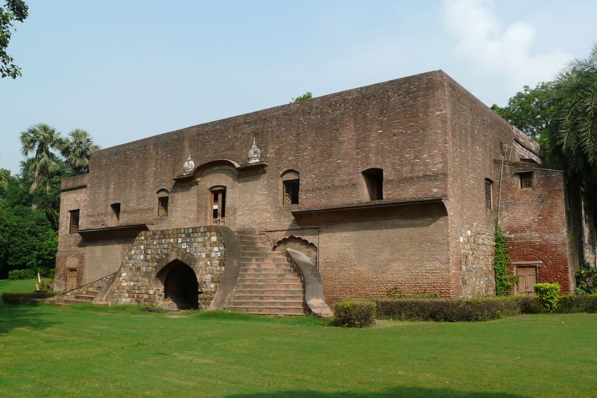 Cult of a dark hero: Tracing footsteps of John Nicholson in Delhi