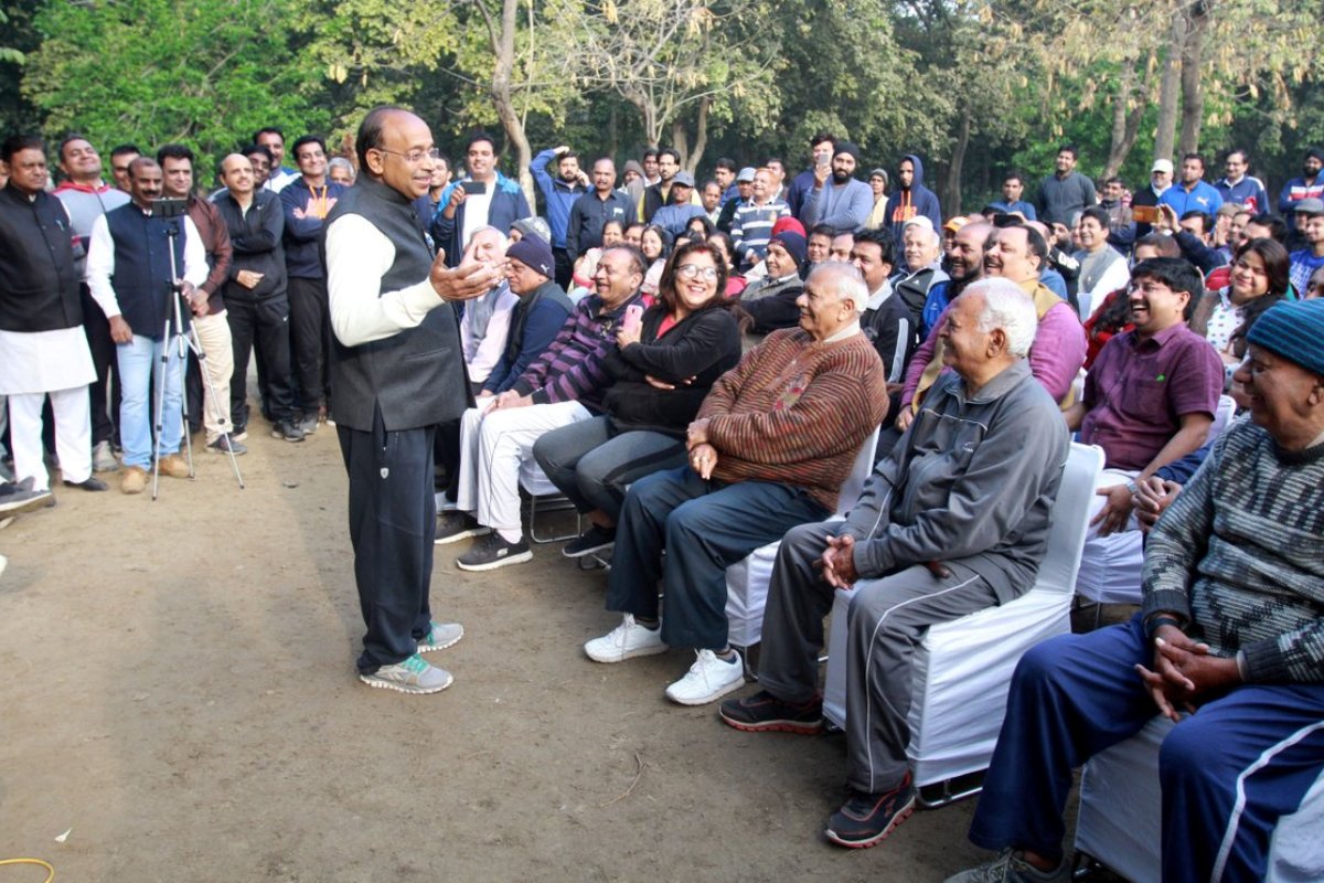 AAP takes jibe at BJP with video of Vijay Goel calling MCD ‘chor’