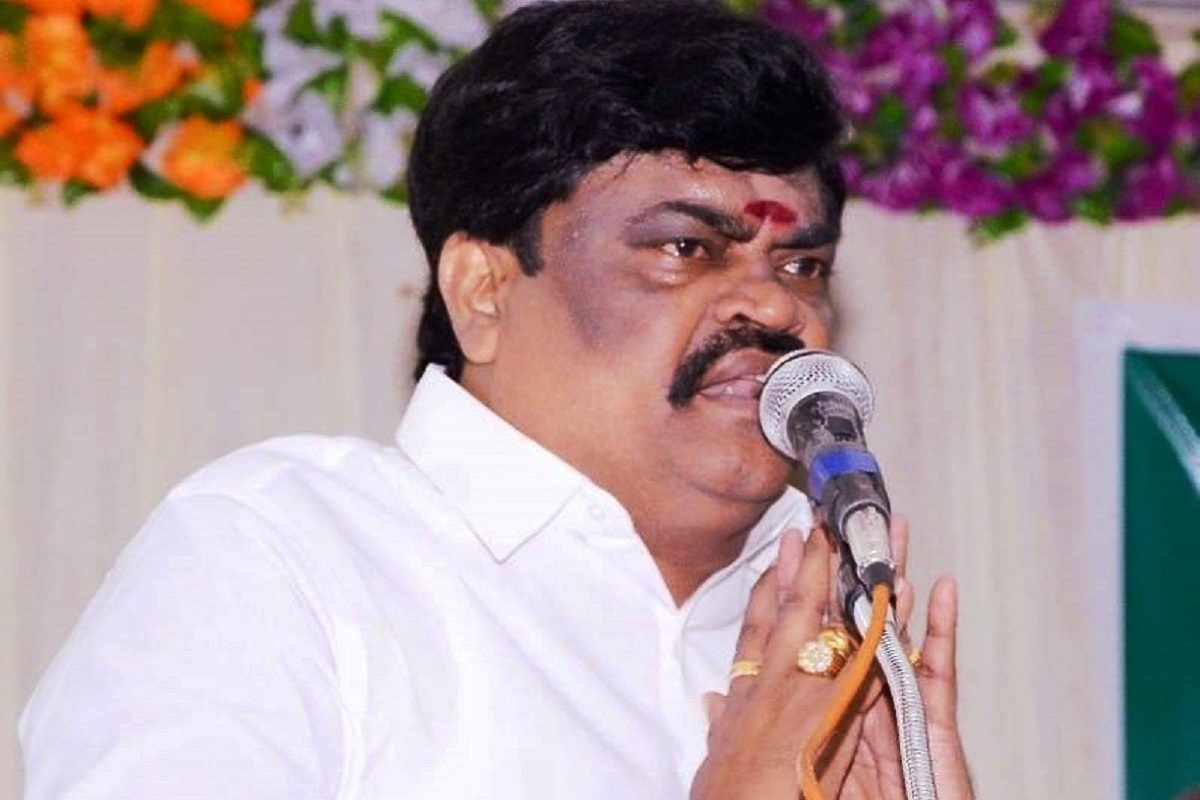 Modi is our ‘daddy’, he is ‘India’s daddy’, says AIADMK minister