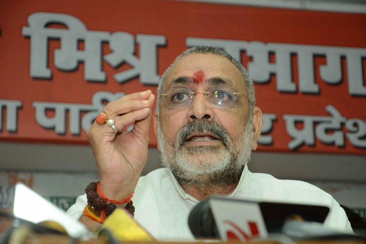 BJP minister Giriraj Singh, who asked critics to go to Pak, loses home