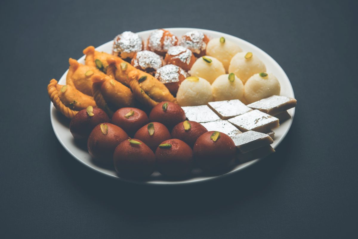 Holi recipes: Mouthwatering delicacies specially curated for the festival of colours