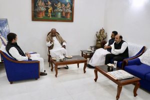 At Rahul-Deve Gowda meet, JDS scales down demand for LS seats to 10 in Karnataka