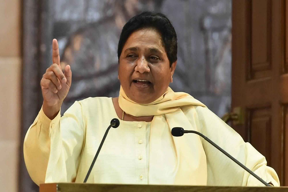 ‘Don’t be disheartened’: Mayawati won’t contest LS polls, but hints can still be PM