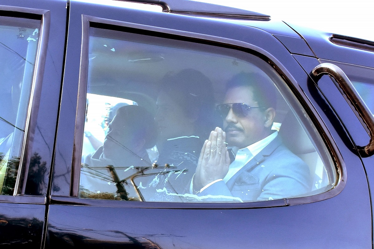 Blow to Vadra as Raj HC quashes his pleas in a money laundering case