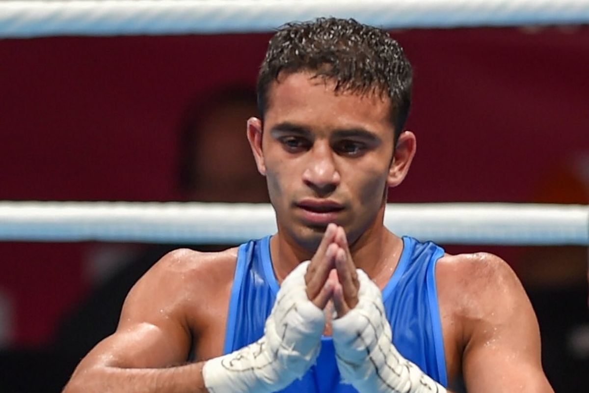 Amit Pangal clinches gold at Asian Boxing Championships