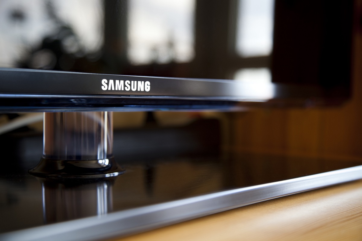 Samsung chide for not passing GST benefits to consumers