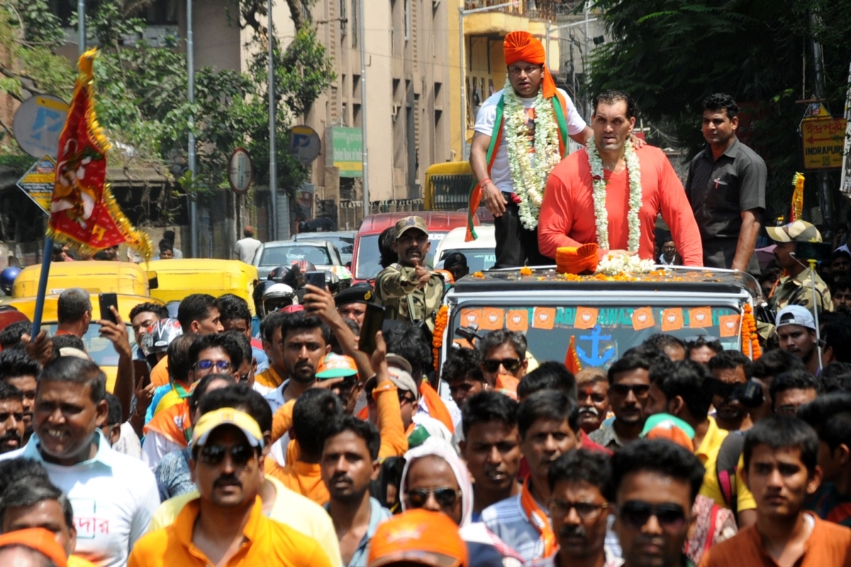 TMC writes to ECI over Great Khali campaigning for BJP