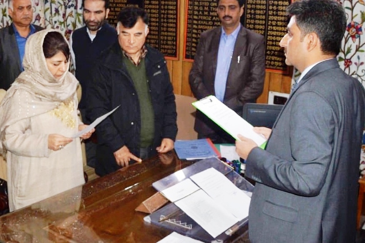 Mehbooba, Mir file papers for Anantnag seat