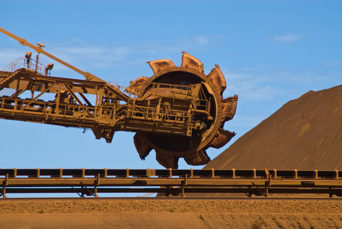 Industry body KISMA said higher price and poor quality led to an unsold iron ore inventory of 2.24 million tonne (MT) in 2018-19 in Karnataka.