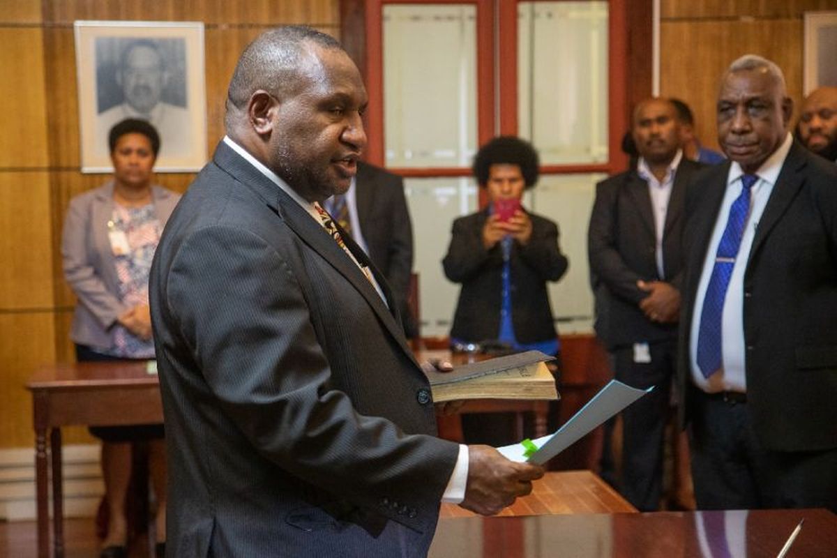 Papua New Guinea lawmakers overwhelmingly elect James Marape as PM.