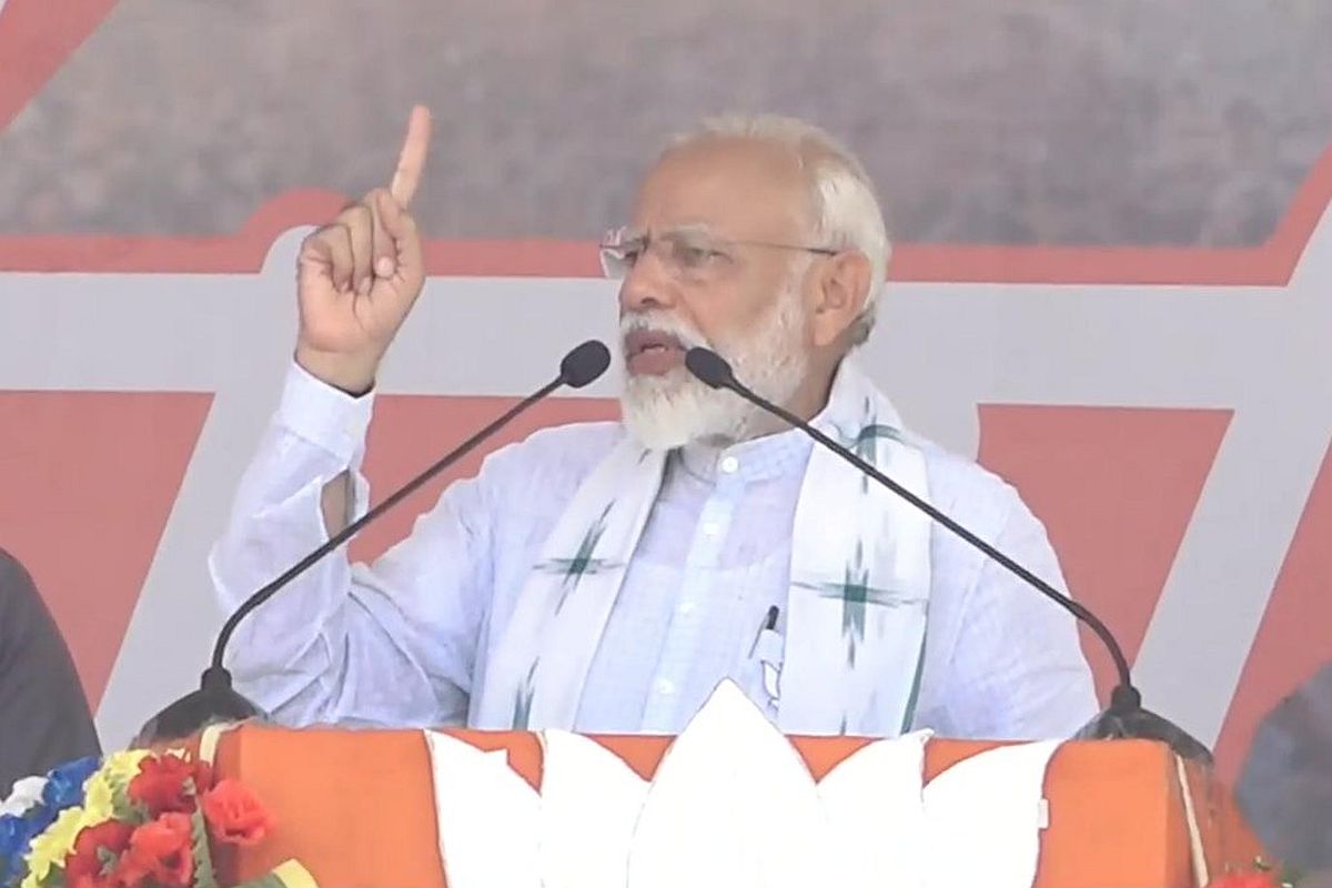 Speed-breaker Didi playing politics on Cyclone Fani, refused to talk to me: PM Modi in Bengal