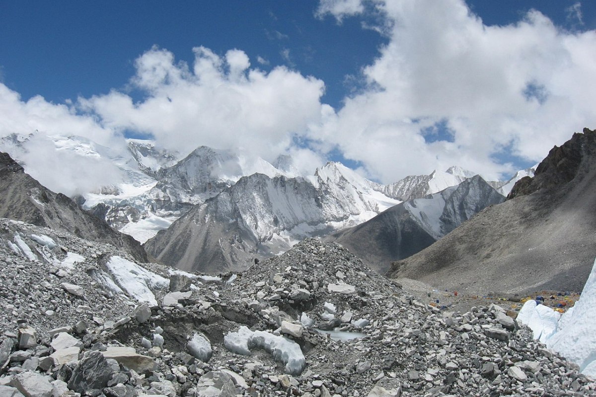 Indian mountaineer dies in Nepal while descending Mount Makalu