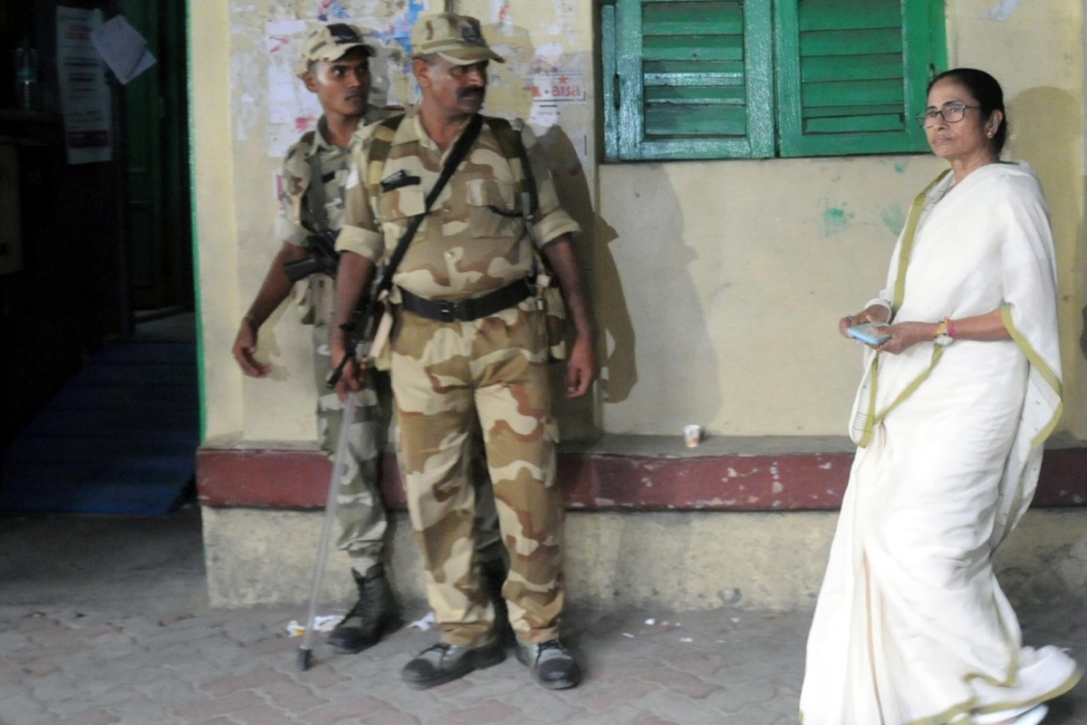 Mamata Banerjee holds BJP, CRPF responsible for poll violence in Bengal