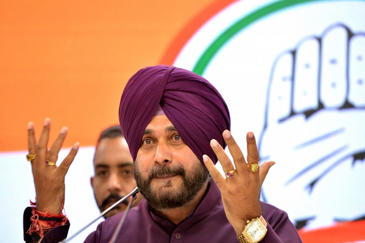 Unfairly ‘singled out’ for Congress’ poor show: Navjot Sidhu hits back at Amarinder Singh