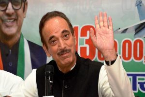 Azad quits hours after named as Cong’s J&K campaign committee head