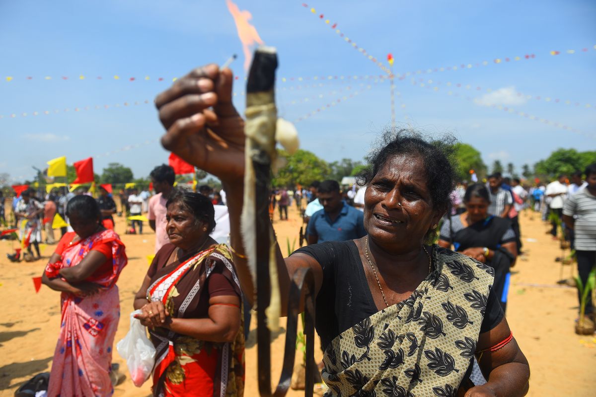Thousands gather to remember victims of civil war in Sri Lanka