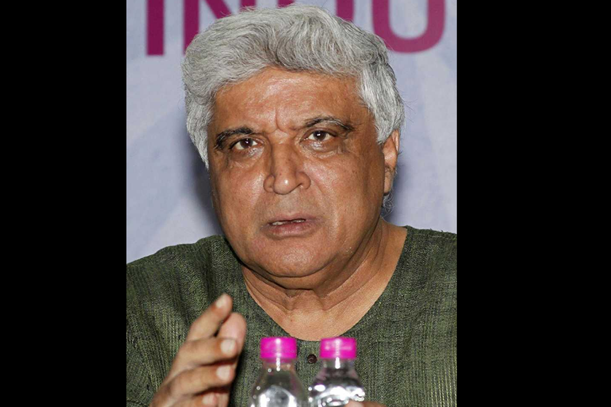 Javed Akhtar further clarifies his stand on burqa ban in India