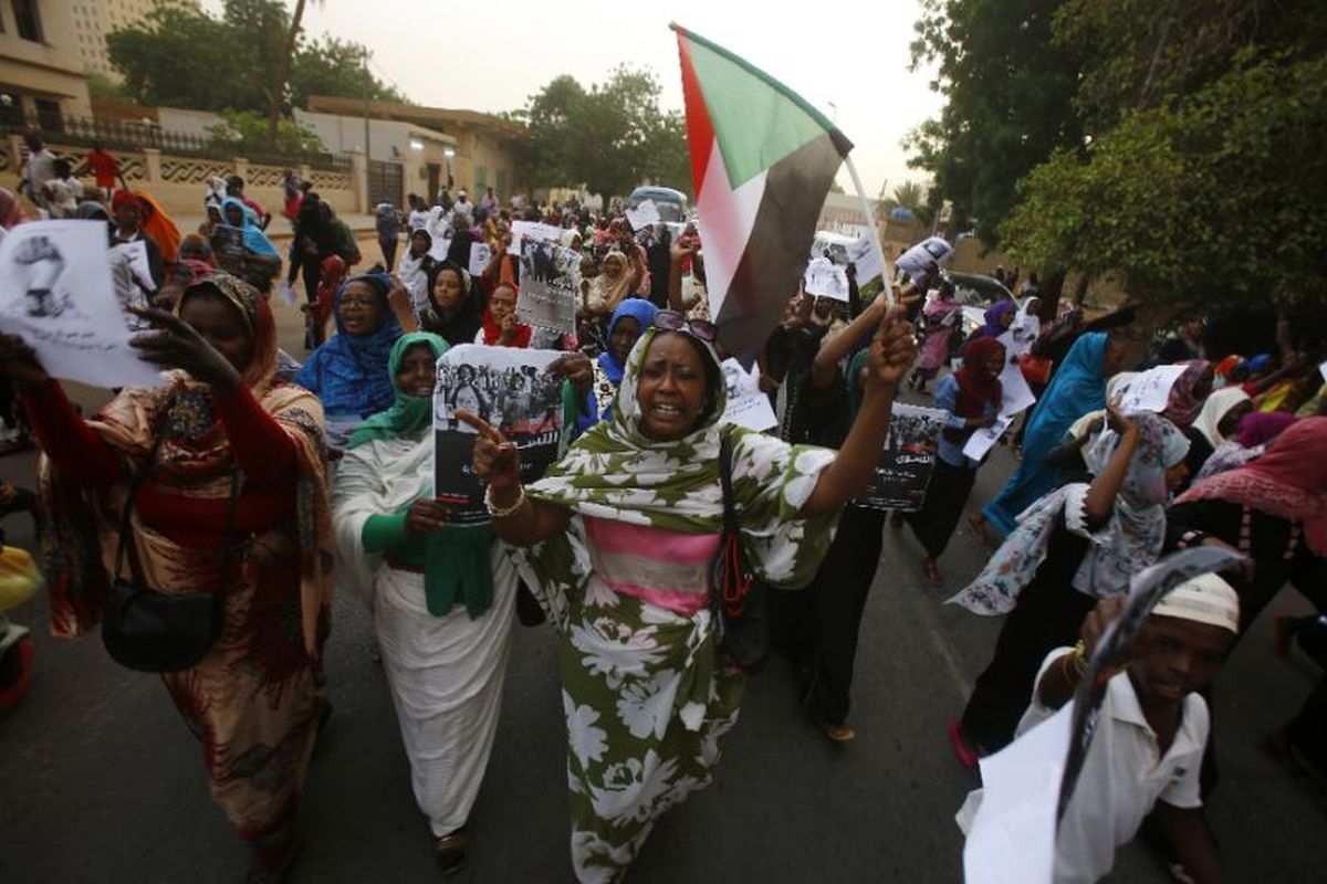 Sudan authorities shut down Al Jazeera office as protests continue