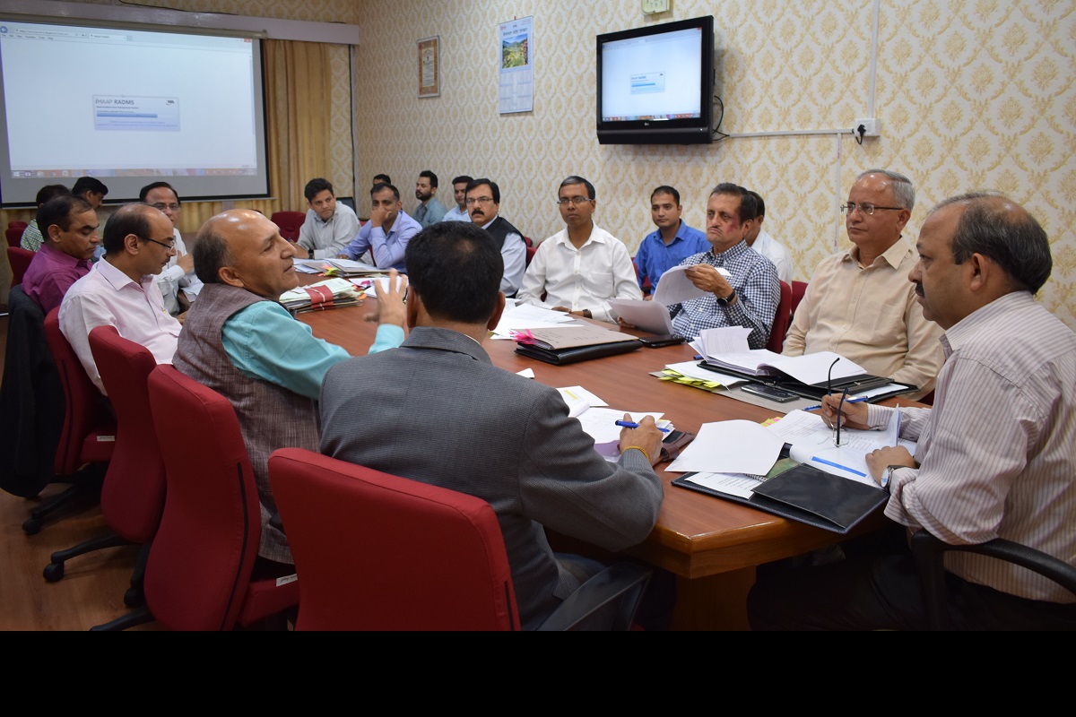 Automated driving test tracks to be established in Himachal: CS