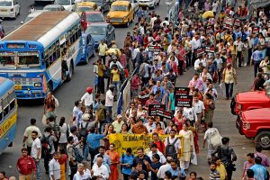Doctors call off strike after Mamata Banerjee accepts most demands