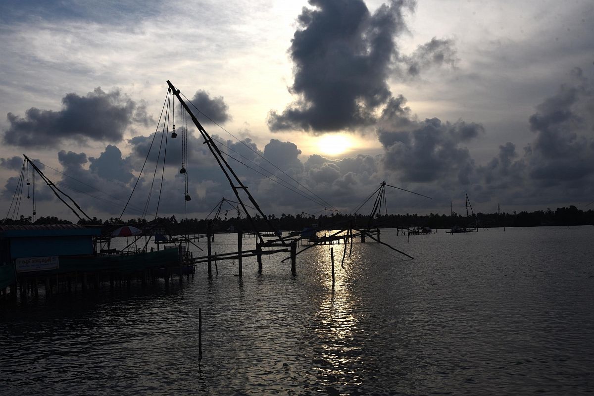 Monsoon likely to hit Kerala on June 6, says IMD, predicts below normal rainfall over north, south India
