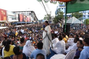 Mamata Banerjee demands return to ballot boxes, accuses BJP of spreading ‘fake news’