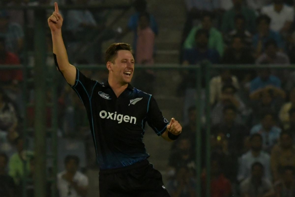 Matt Henry four-fer helps New Zealand bowl Bangladesh out for 244