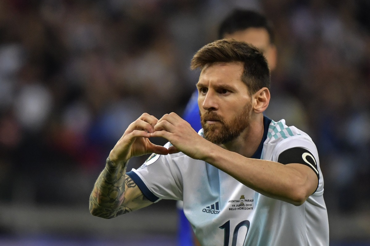 Lionel Messi urges Argentina 'to think positively'