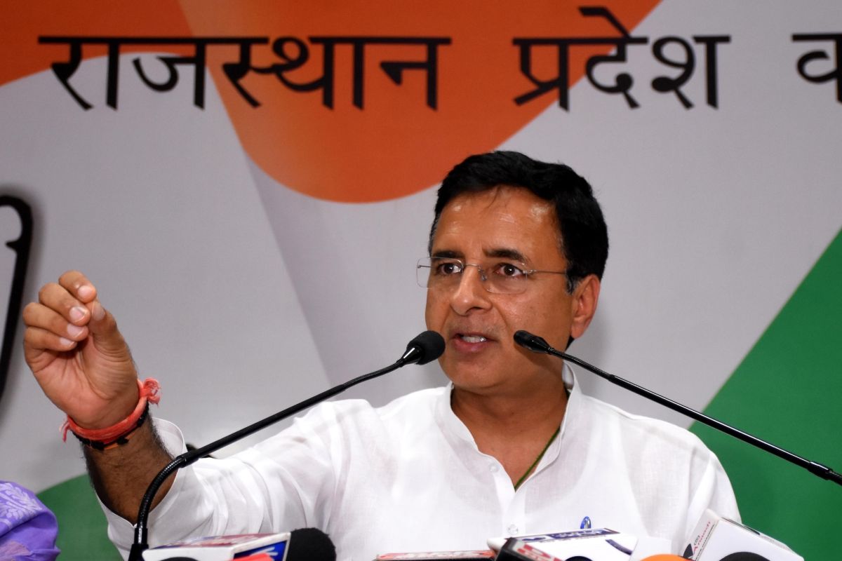 Congress slams centre over appointment of officials from private sector
