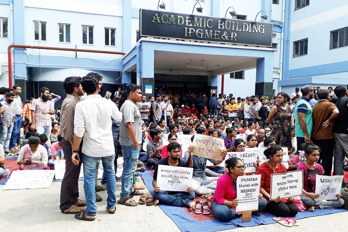 All-India doctors on massive strike today; AIIMS alleges doctor abused