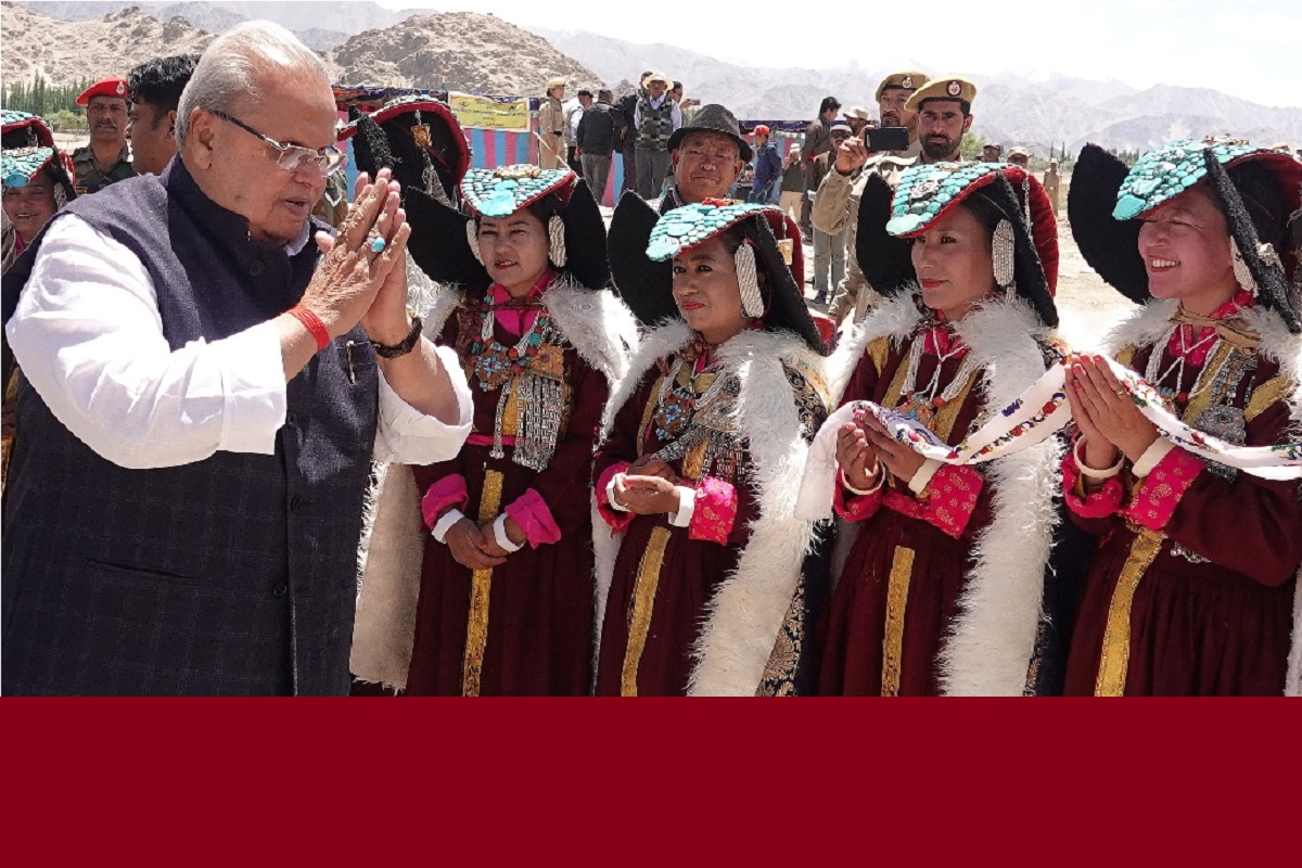 Governor Malik inaugurates Sindhu Darshan Festival